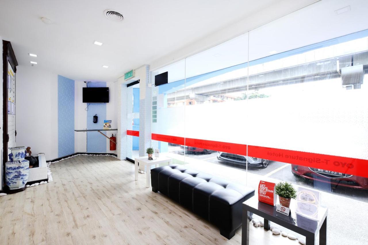 Oyo 43963 T Signature Hotel Petaling Jaya Ngoại thất bức ảnh