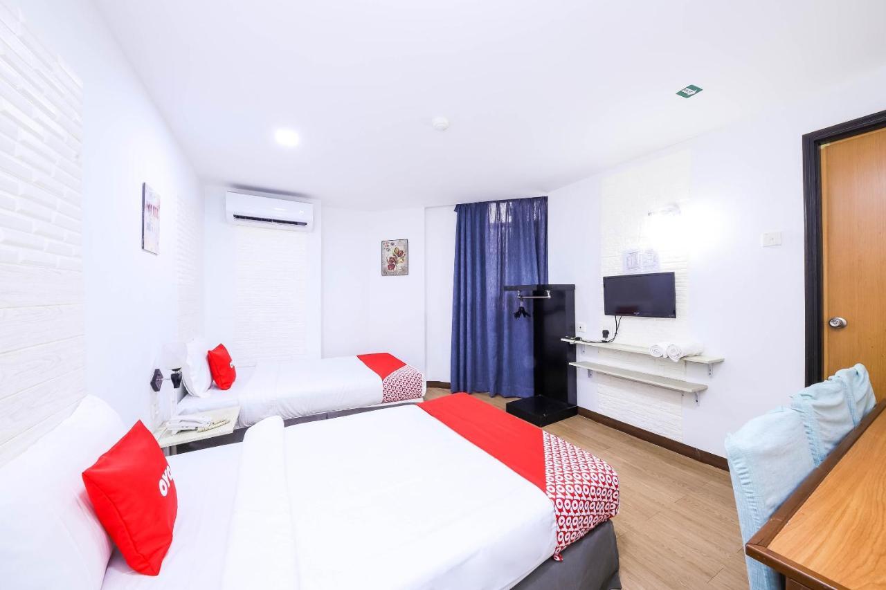Oyo 43963 T Signature Hotel Petaling Jaya Ngoại thất bức ảnh