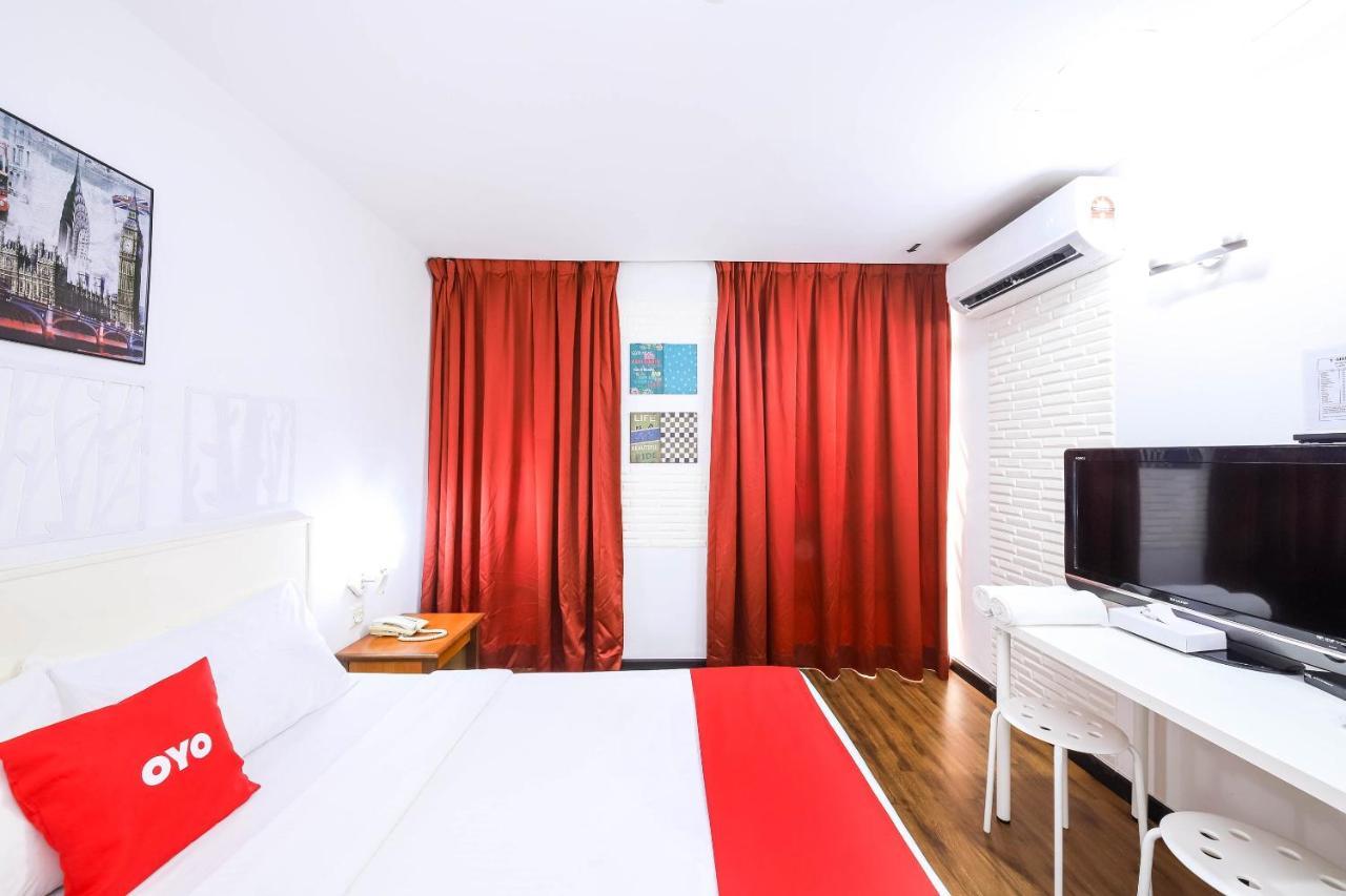 Oyo 43963 T Signature Hotel Petaling Jaya Ngoại thất bức ảnh